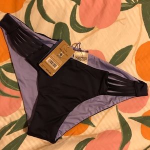 NWT Patagonia Bikini Bottoms